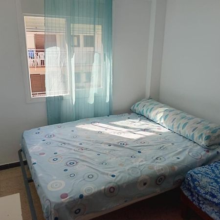 Habitaciones Compartidas En Un Apartamento Salou Exteriör bild