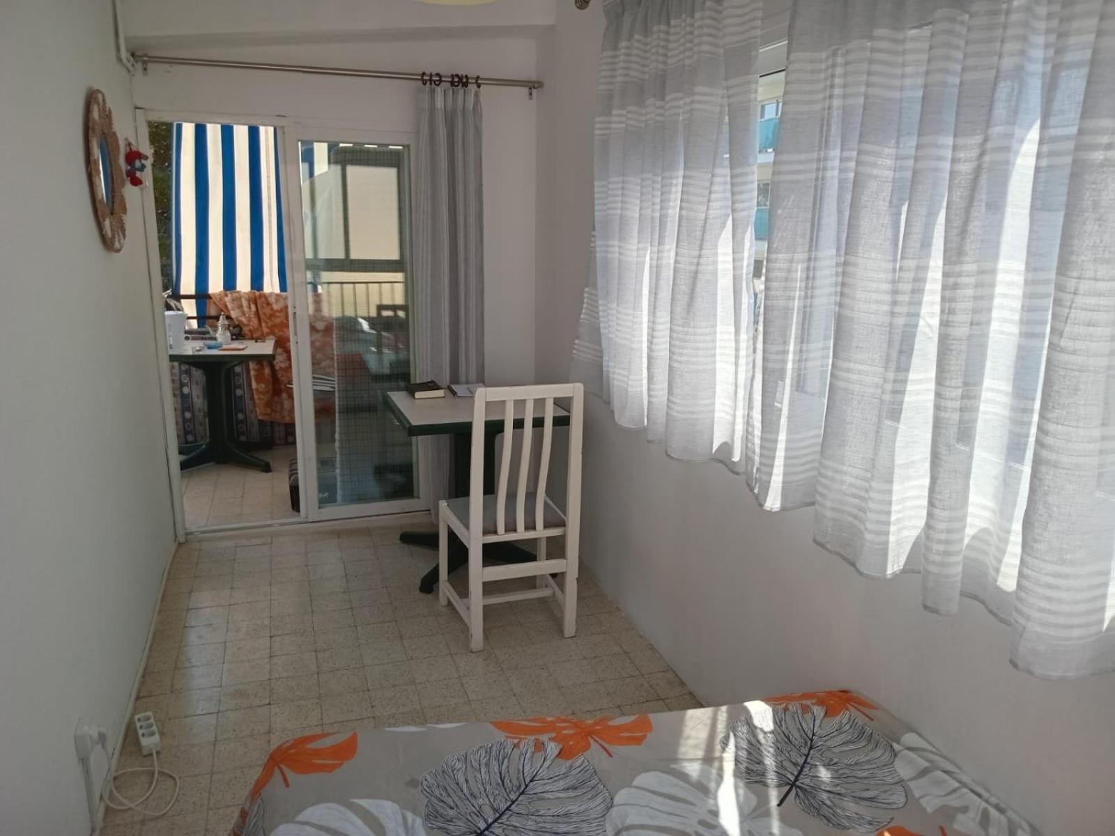Habitaciones Compartidas En Un Apartamento Salou Exteriör bild