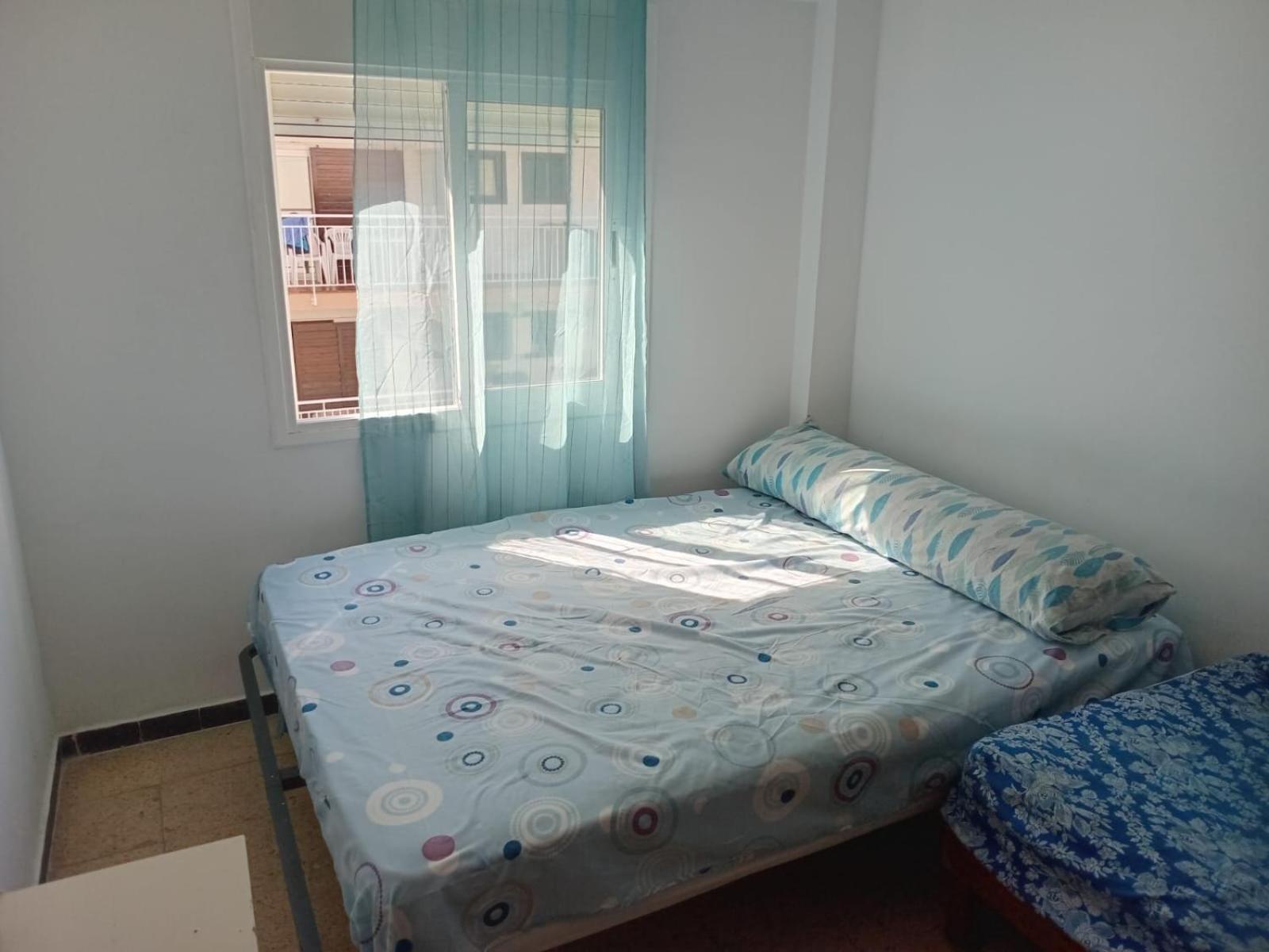 Habitaciones Compartidas En Un Apartamento Salou Exteriör bild