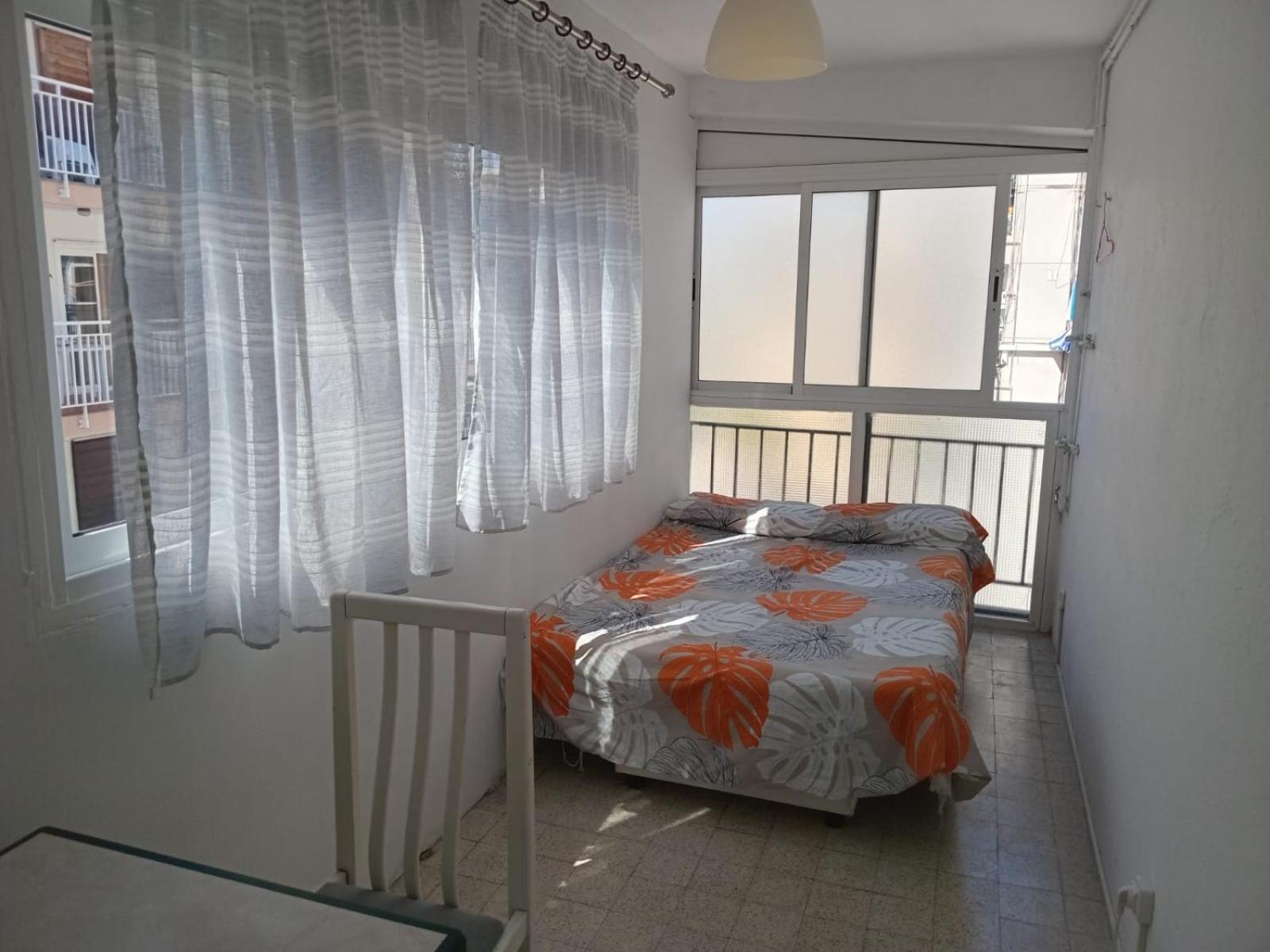 Habitaciones Compartidas En Un Apartamento Salou Exteriör bild