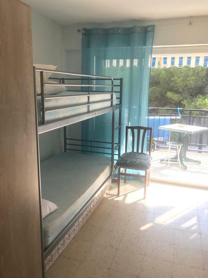 Habitaciones Compartidas En Un Apartamento Salou Exteriör bild