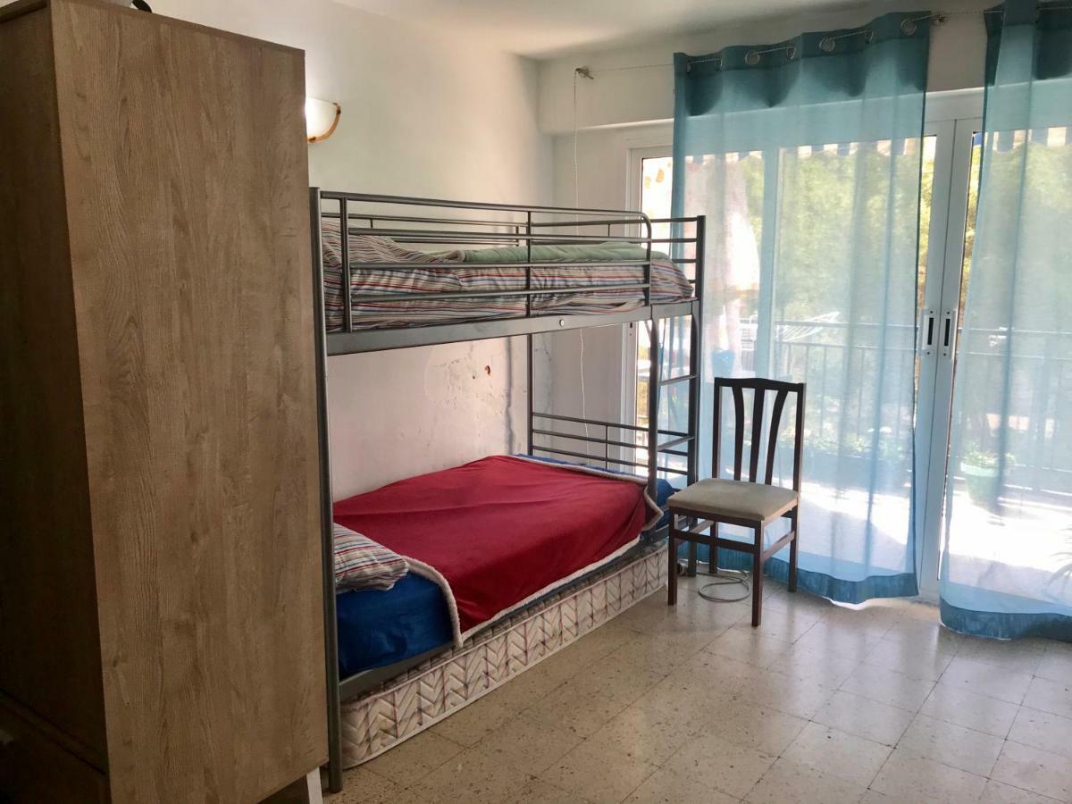 Habitaciones Compartidas En Un Apartamento Salou Exteriör bild